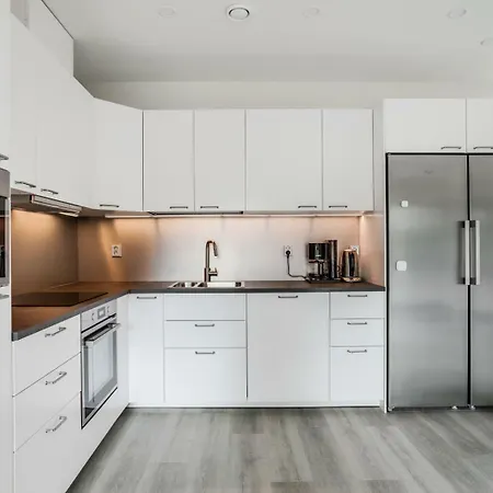 Uusi Lahdessa * Lahtis